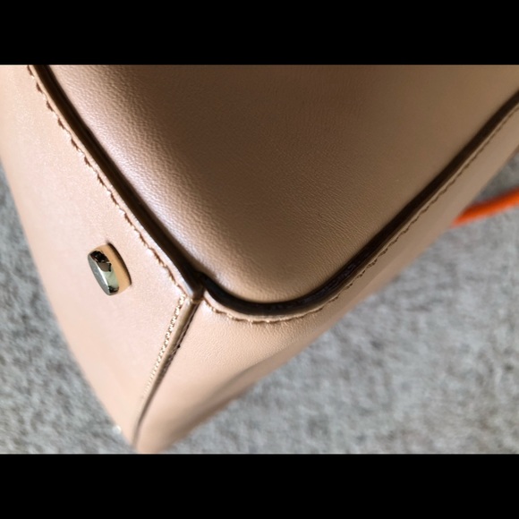 Kate Spade Purse - Picture 6 of 9